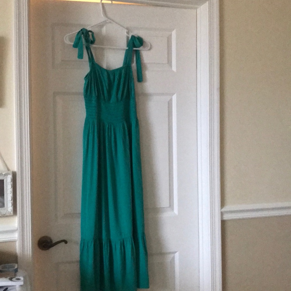 Maxi green